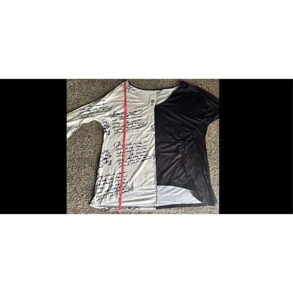 NWT abstract, black, and white long sleeve tunic. Xl - Picture 8 of 11